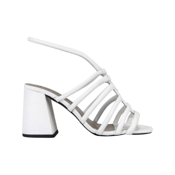 NEW FREE PEOPLE Colette Ankle Strap White Leather Heel Sandals Sz 39 - Picture 1 of 5